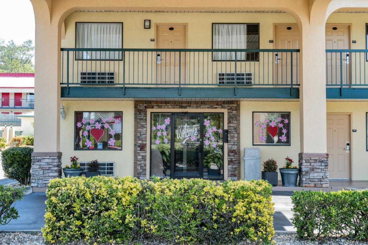 Days By Wyndham I-475 Motel 2*